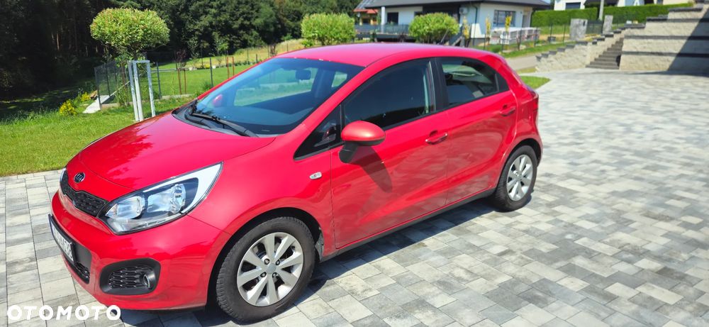 Kia Rio 1.4 CRDI Fifa World Cup Edition - 1