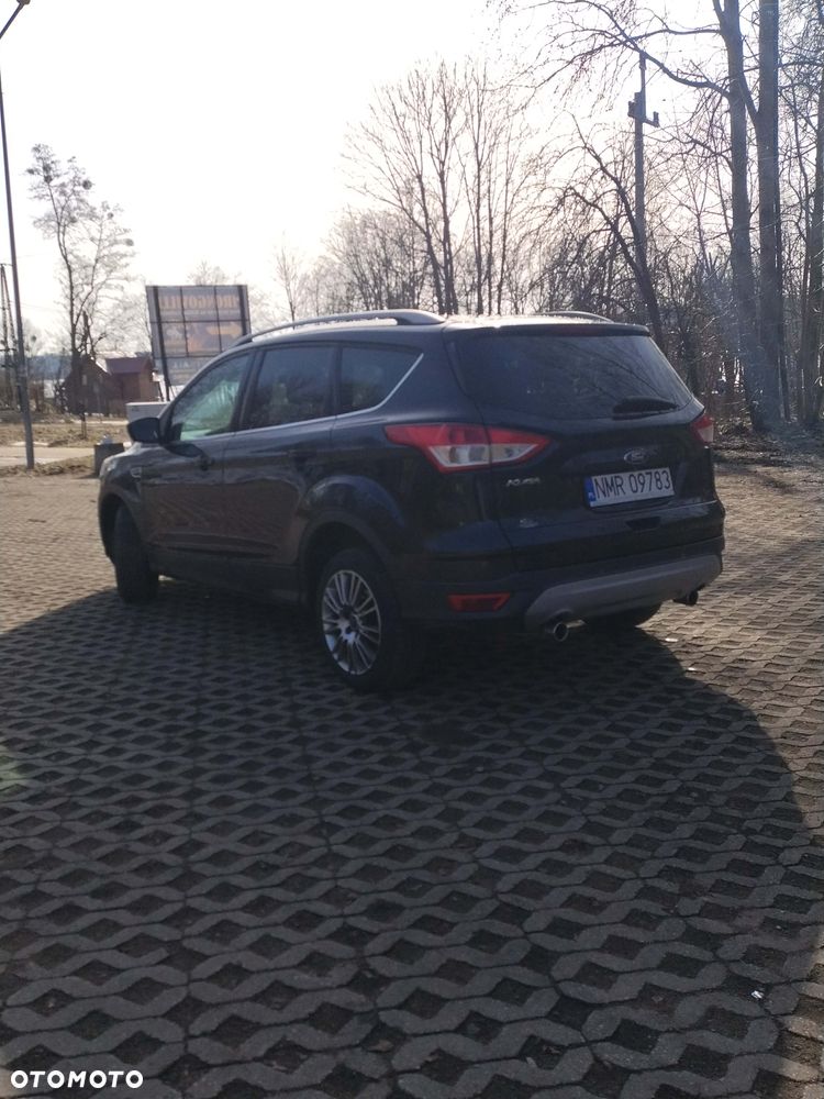 Ford Kuga 2.0 TDCi Titanium FWD - 24