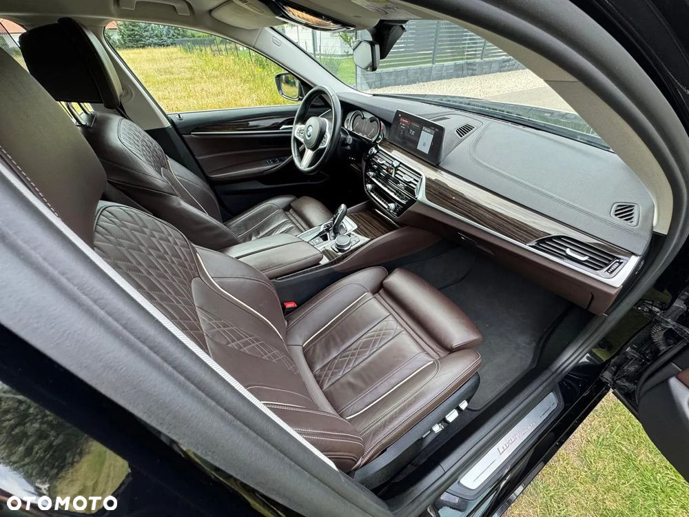 BMW Seria 5 520d Luxury Line - 8