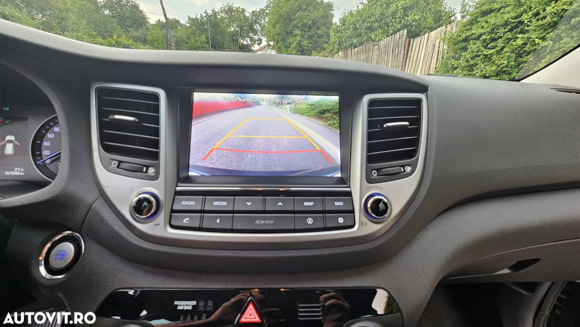 Hyundai Tucson 2.0 CRDI 4WD 6AT Premium+ - 9