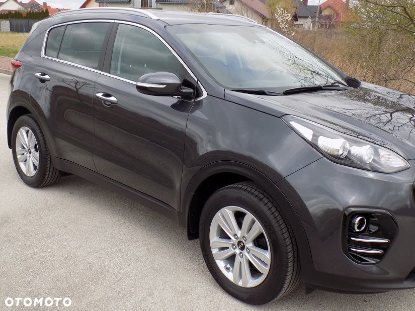 Kia Sportage 1.6 GDI 2WD DREAM-TEAM EDITION - 10