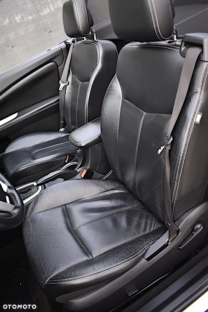 Chrysler 200 - 7