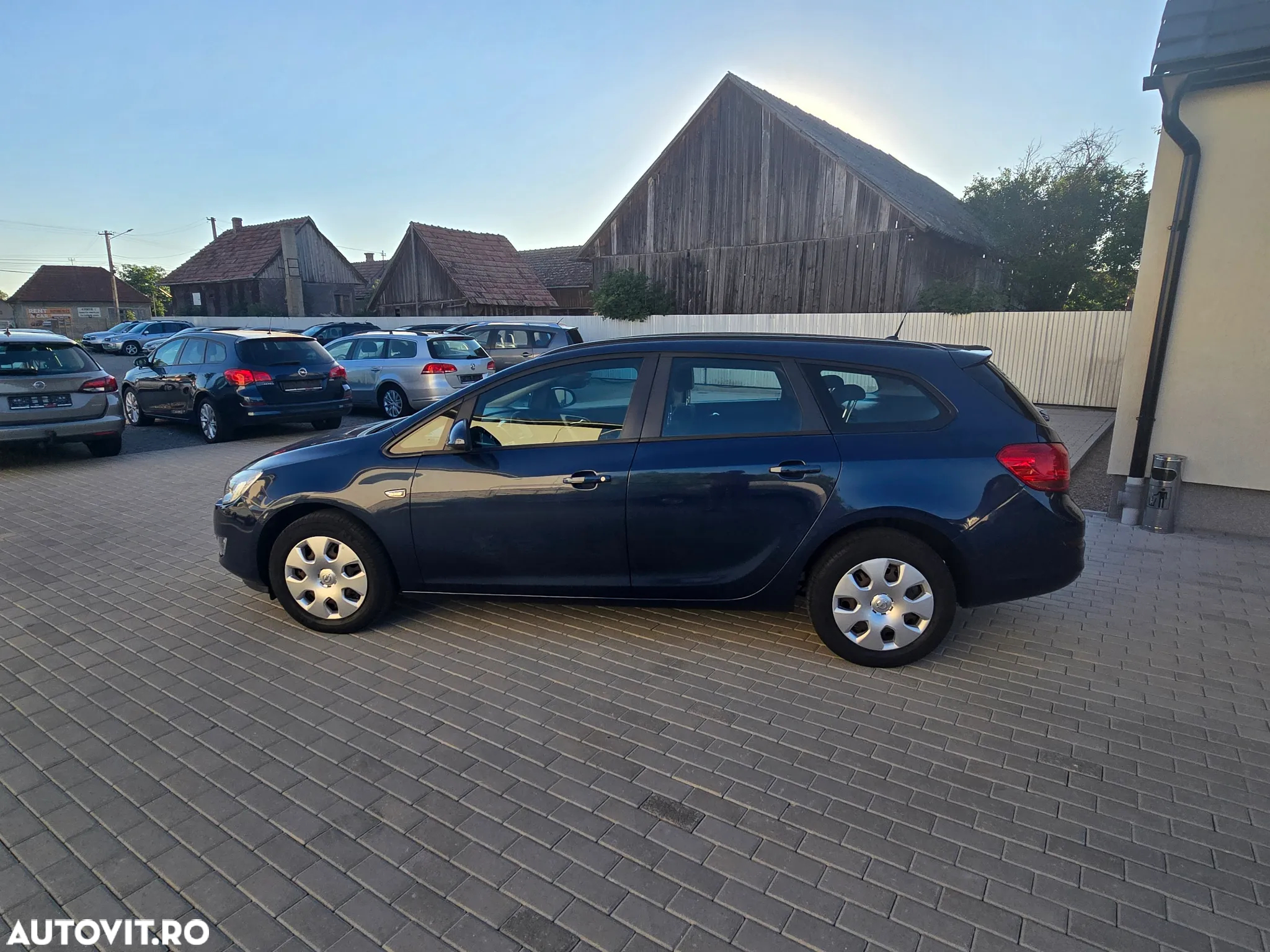 Opel Astra 1.4 EcoFLEX Edition - 19