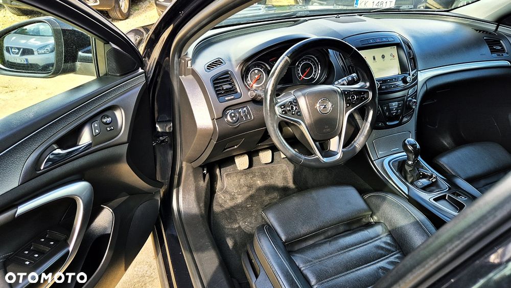 Opel Insignia 1.6 T Cosmo S&S EU6 - 31