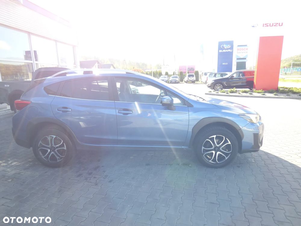 Subaru Xv 2018 photo 5