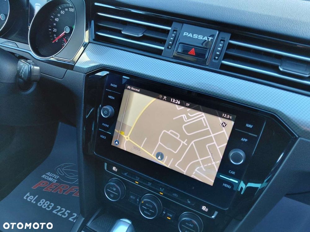 Volkswagen Passat Alltrack - 16