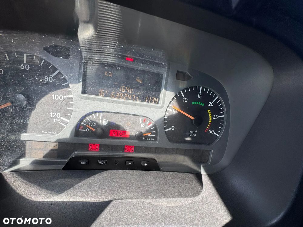 Mercedes-Benz Atego 1224 z Niemiec 9m kontener izoterma podział manual 1222 okazja - 35