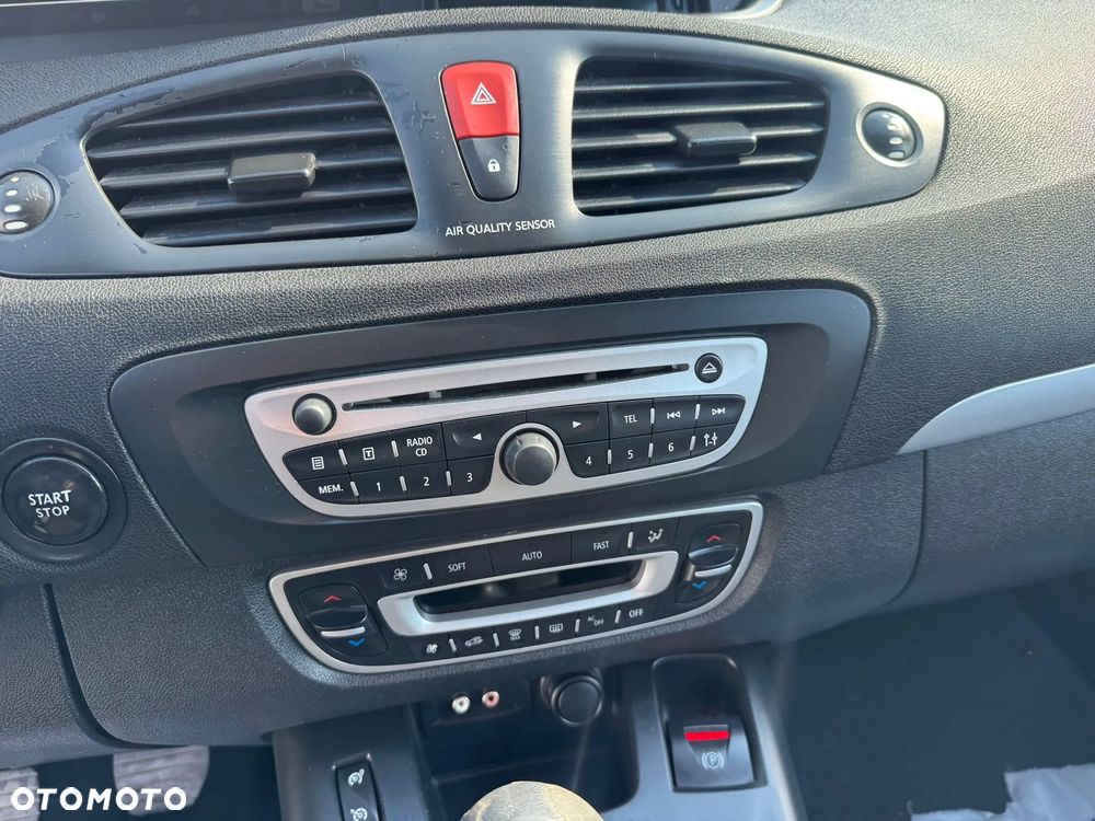 Renault Scenic 1.5dCi TomTom Edition - 12