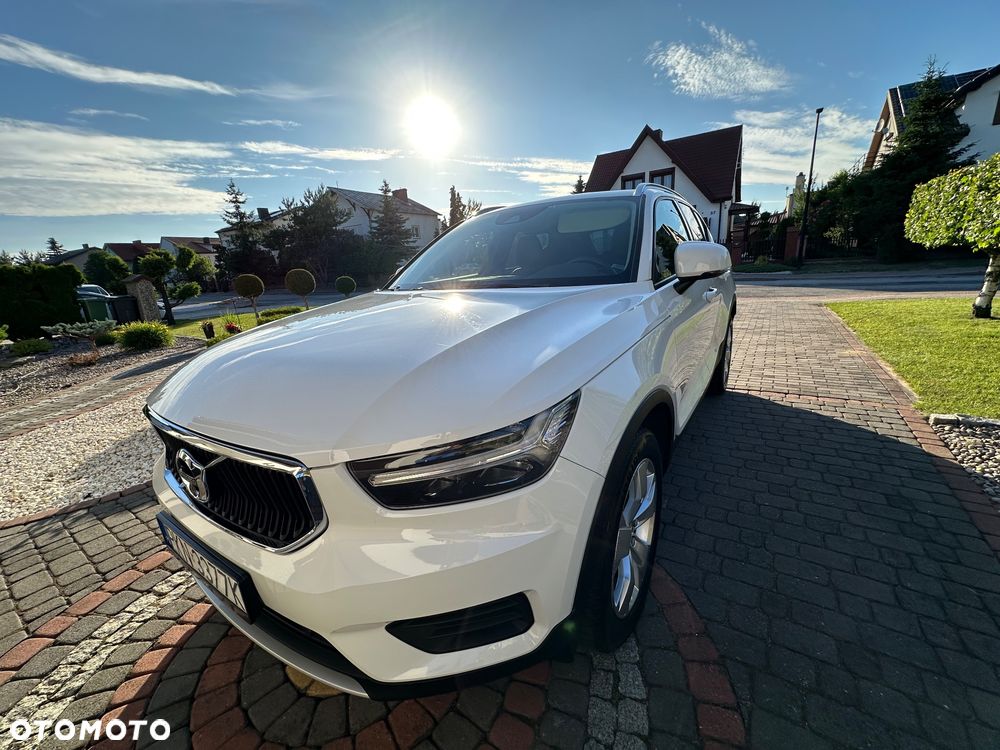 Volvo XC 40 T3 Geartronic Momentum - 39
