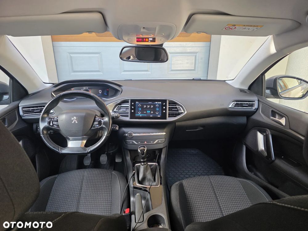 Peugeot 308 1.5 BlueHDi Active S&S - 23