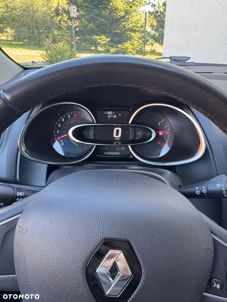 Renault Clio - 7