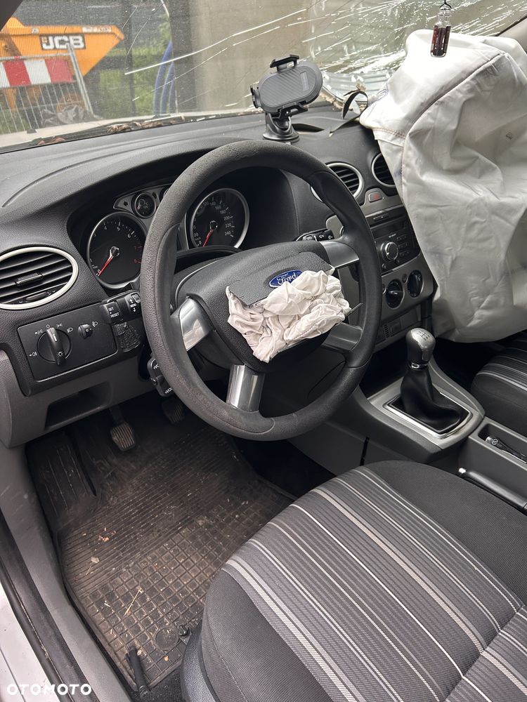 Ford Focus 1.6 Silver X EU5 - 8