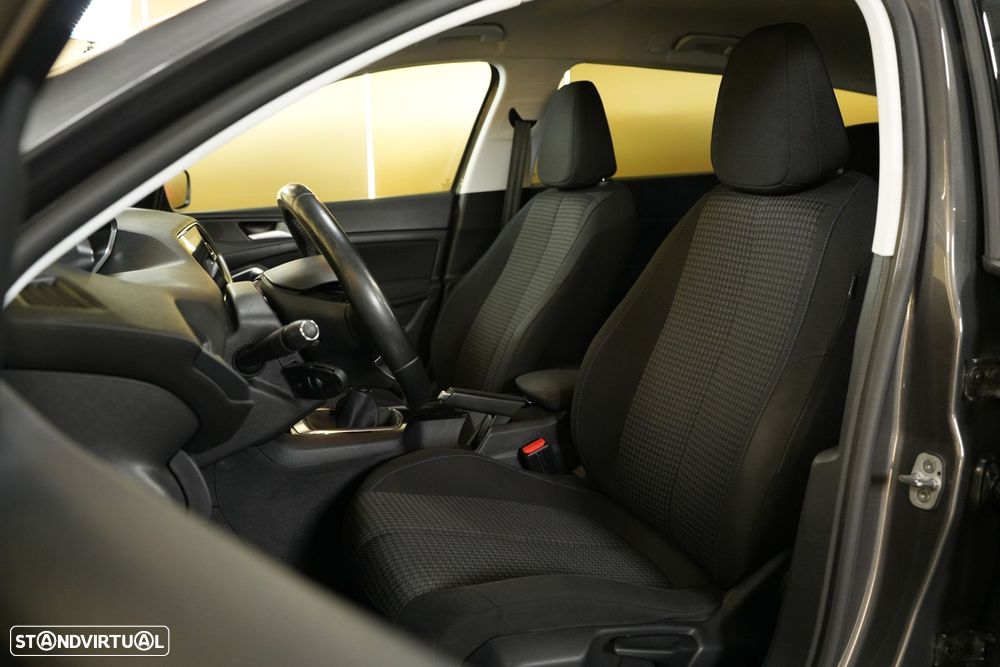 Peugeot 308 1.5 BlueHDi Style - 21