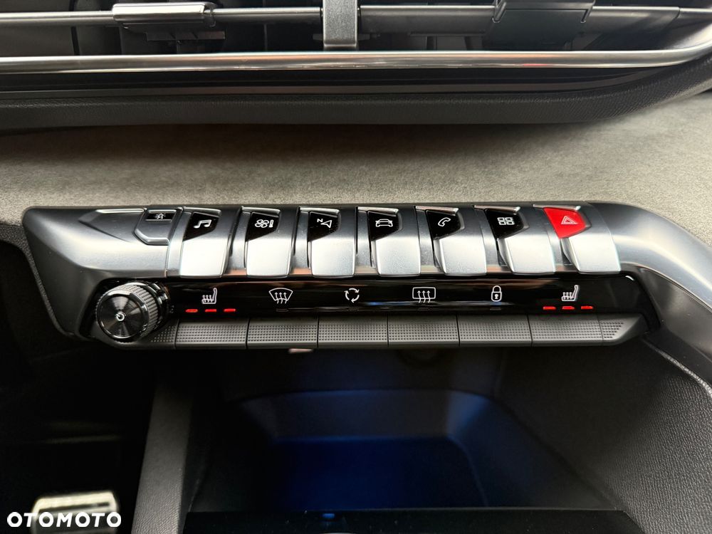 Peugeot 5008 2.0 BlueHDi GT S&S EAT8 - 21