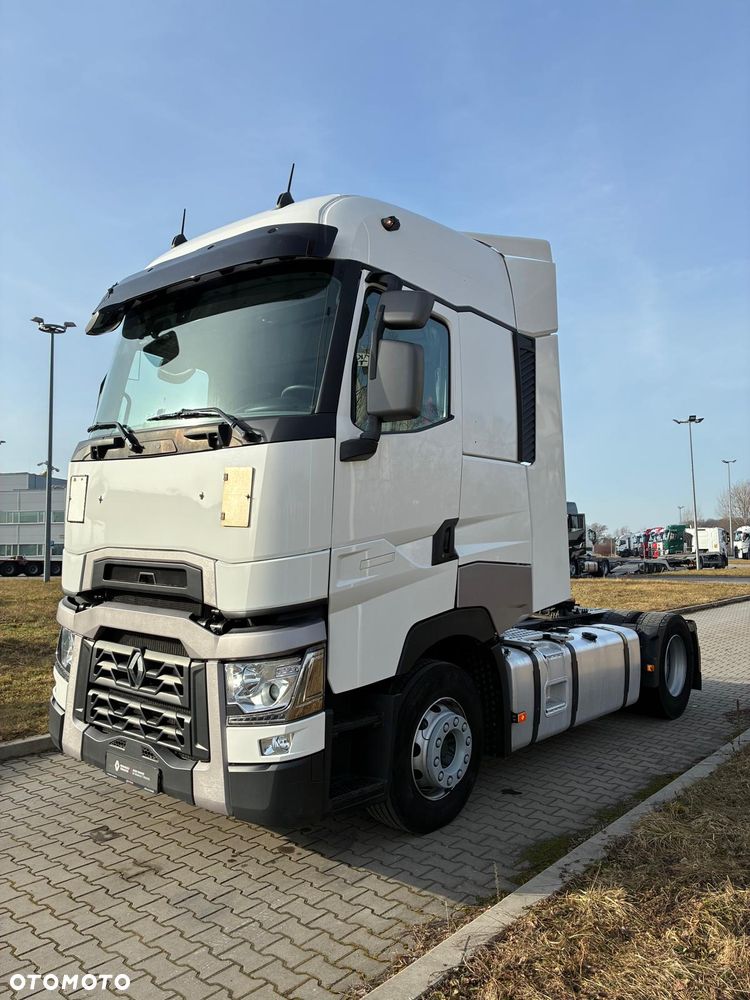 Renault T480 HIGH SLEEPER CAB - 7