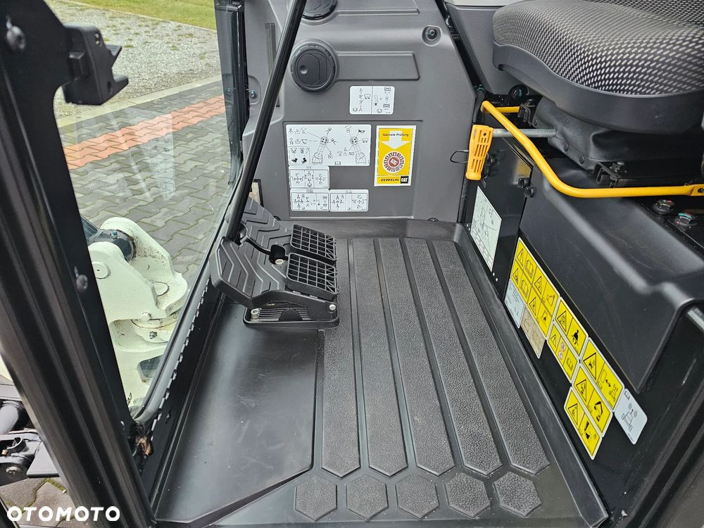 Caterpillar 301.8 05A - 25