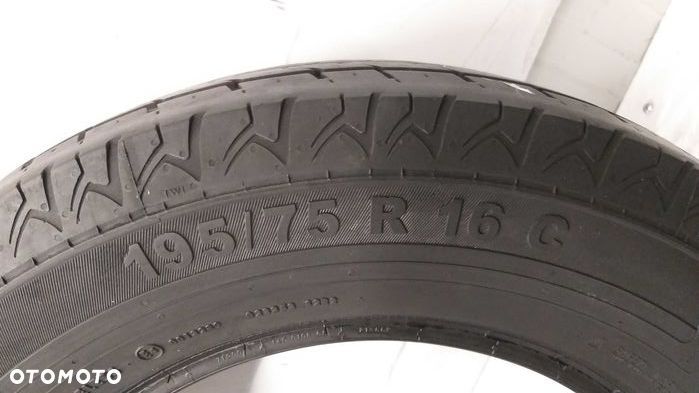3190 sztuka 195/75R16C 107/105R  Semperit VanLife dot.0115r. - 5