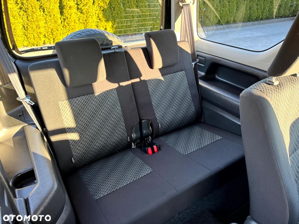 Suzuki Jimny - 12