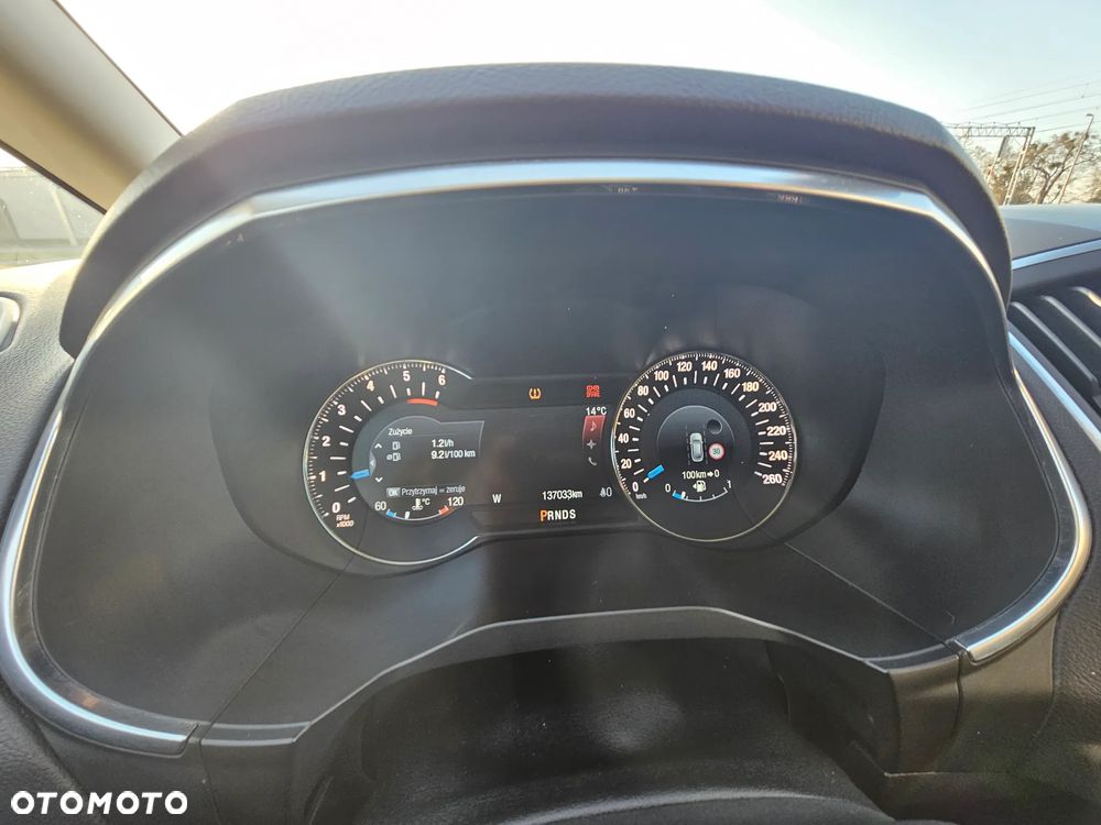Ford S-Max 2.0 TDCi 4WD Titanium PowerShift - 12