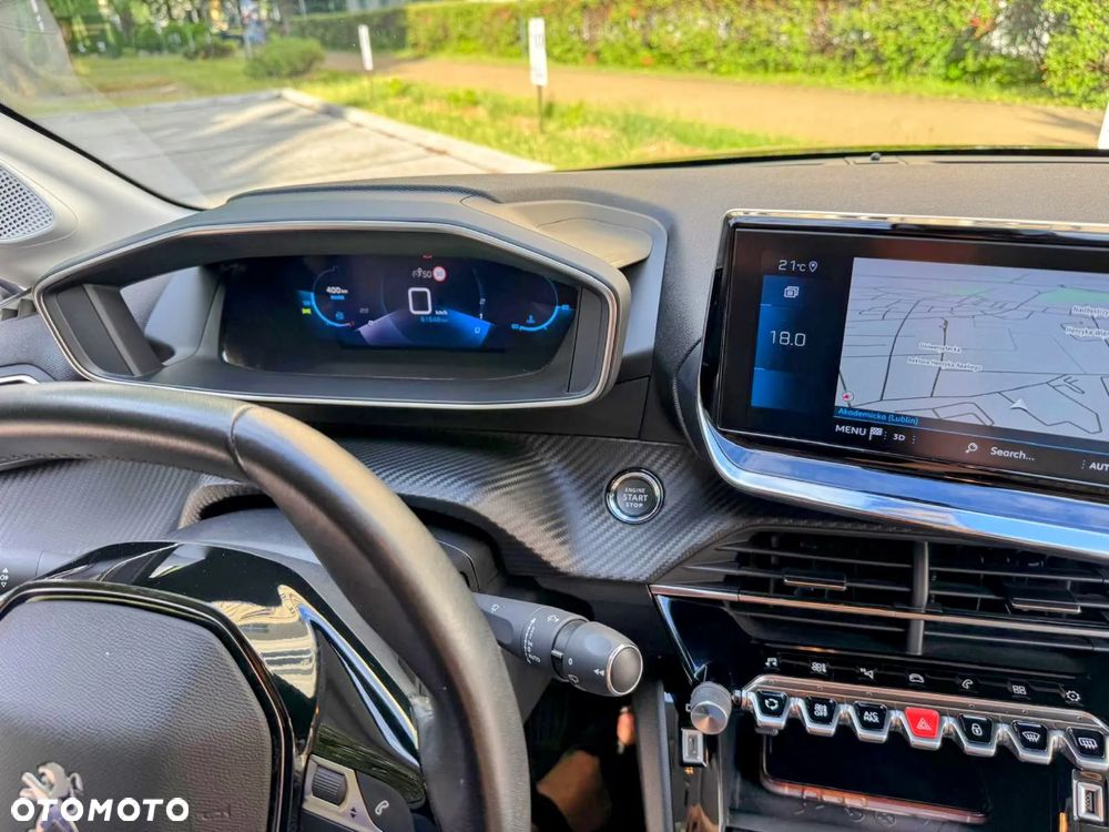 Peugeot 208 1.2 PureTech Allure S&S - 5