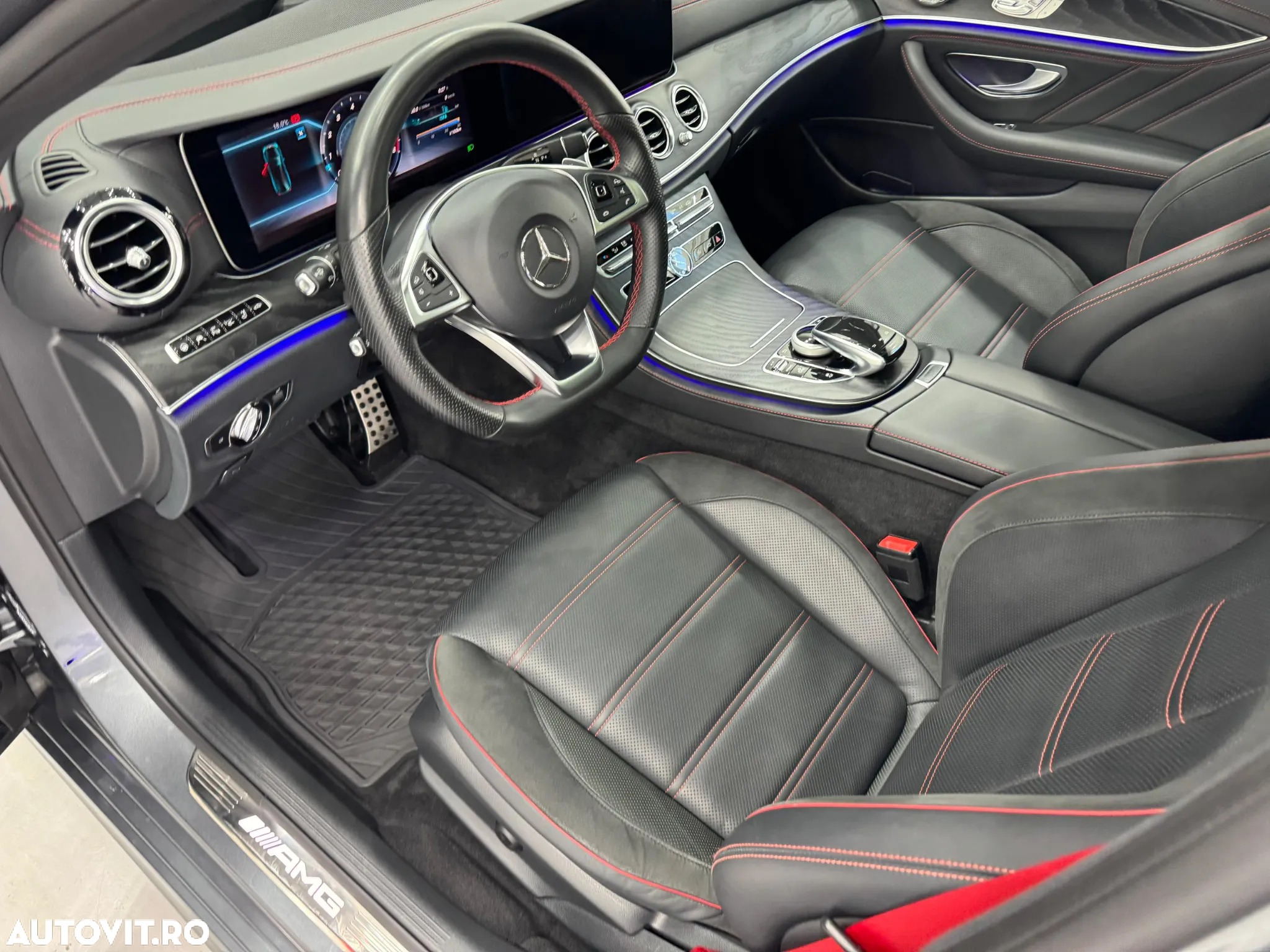 Mercedes-Benz E AMG 43 4Matic T 9G-TRONIC - 3