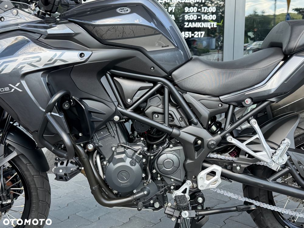 Benelli TRK 502X - 33