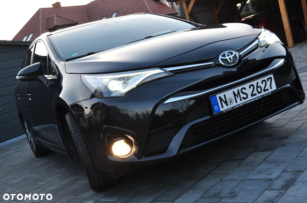 Toyota Avensis Touring Sports 1.8 Edition-S - 22