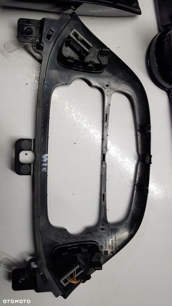 kratka dekor listwa Opel Adam - 12