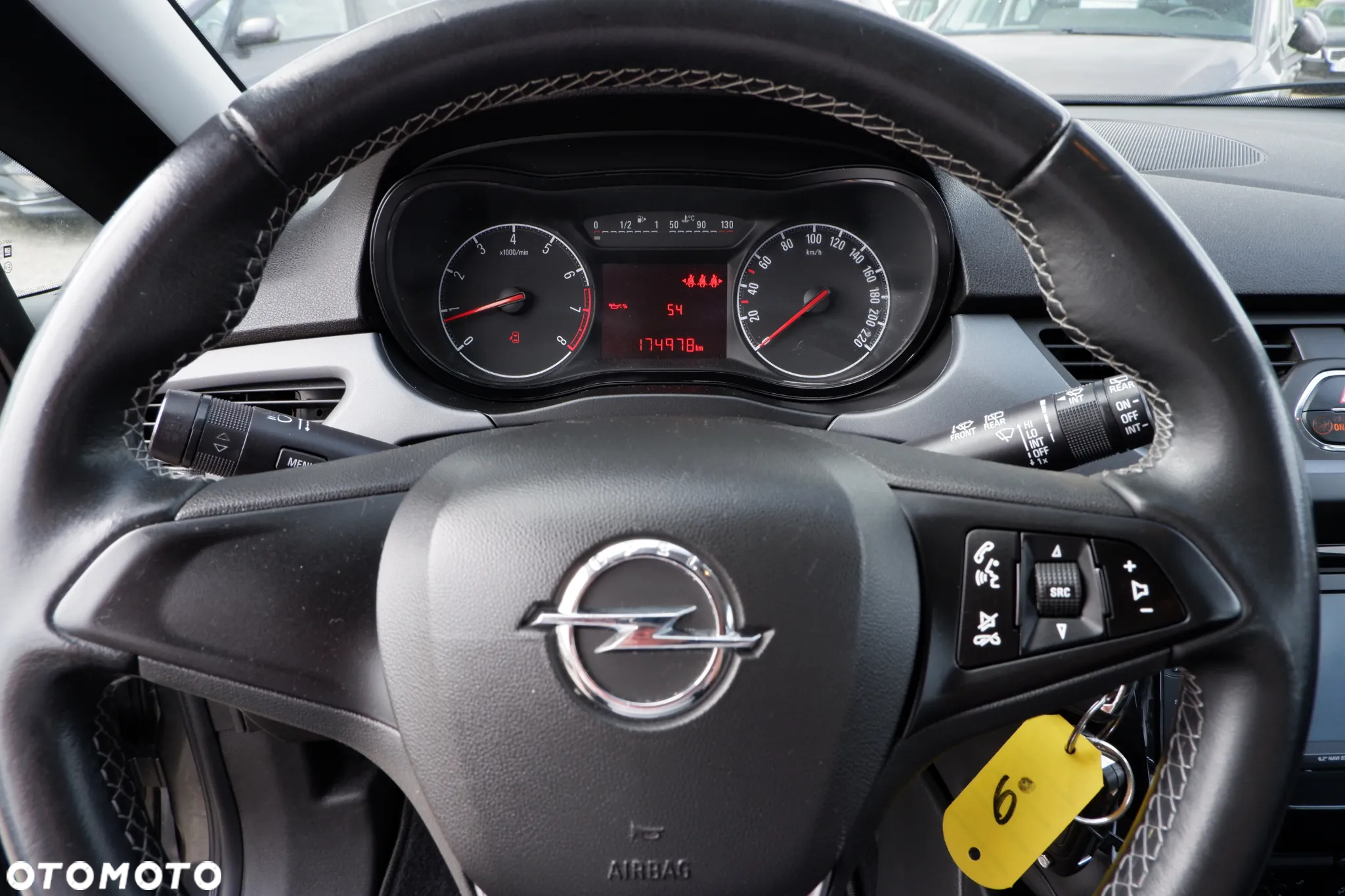 Opel Corsa 1.4 Enjoy - 19
