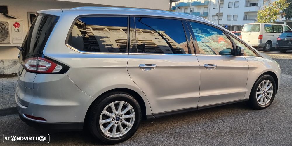 Ford Galaxy 2.0 TDCi Titanium - 3