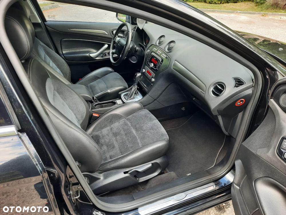 Ford Mondeo 2.0 TDCi Titanium X - 18