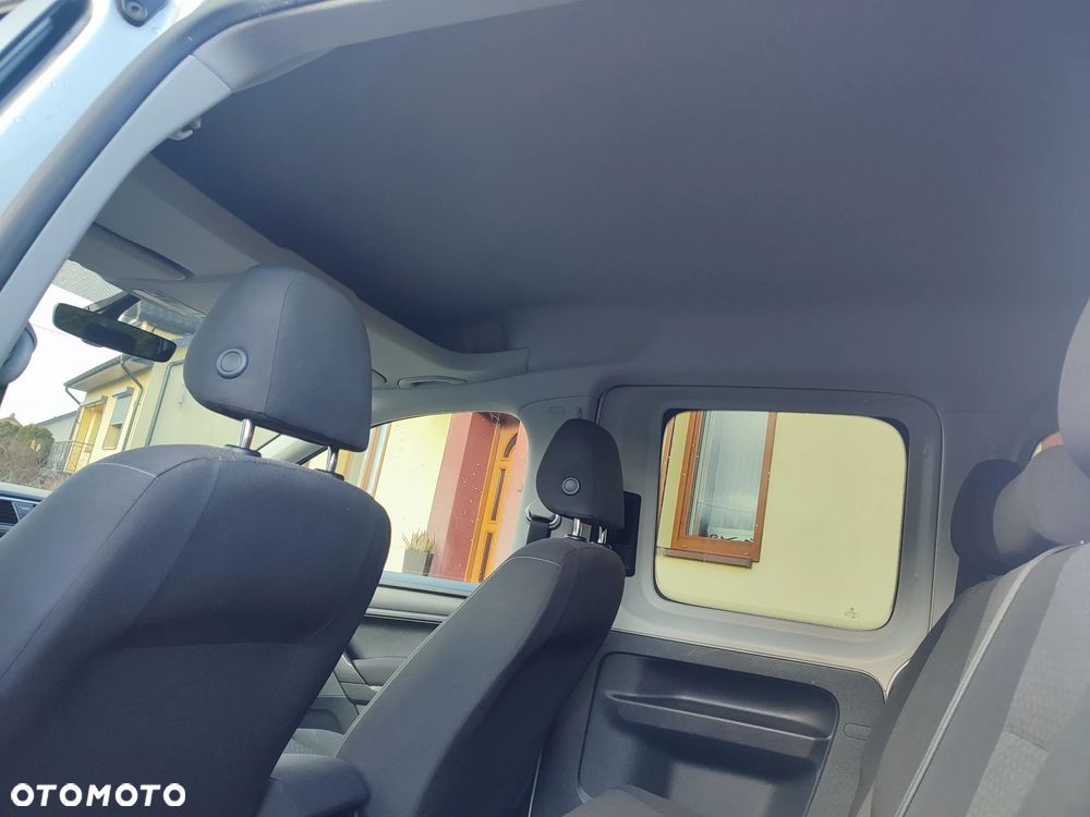 Volkswagen Caddy Maxi 2.0 TDI Comfortline - 18