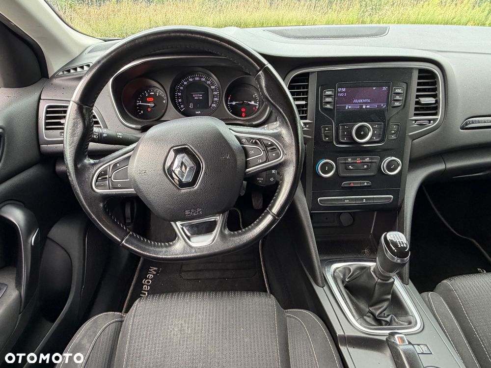 Renault Megane 1.5 dCi Life - 10