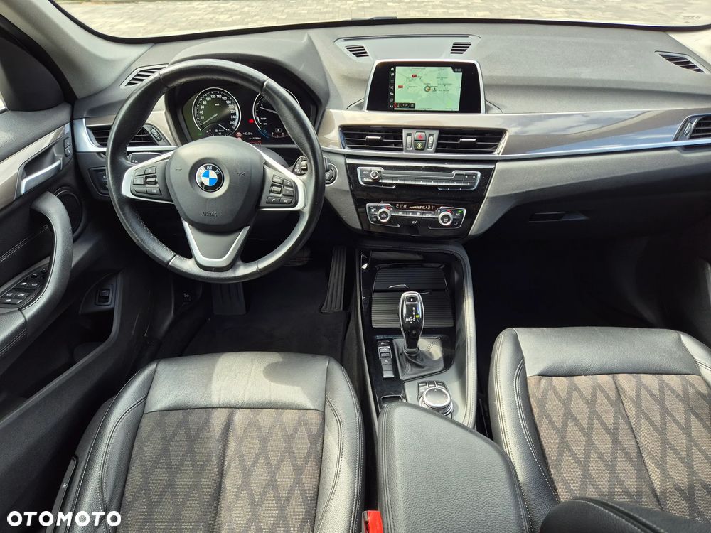 BMW X1 sDrive18d Advantage sport - 25