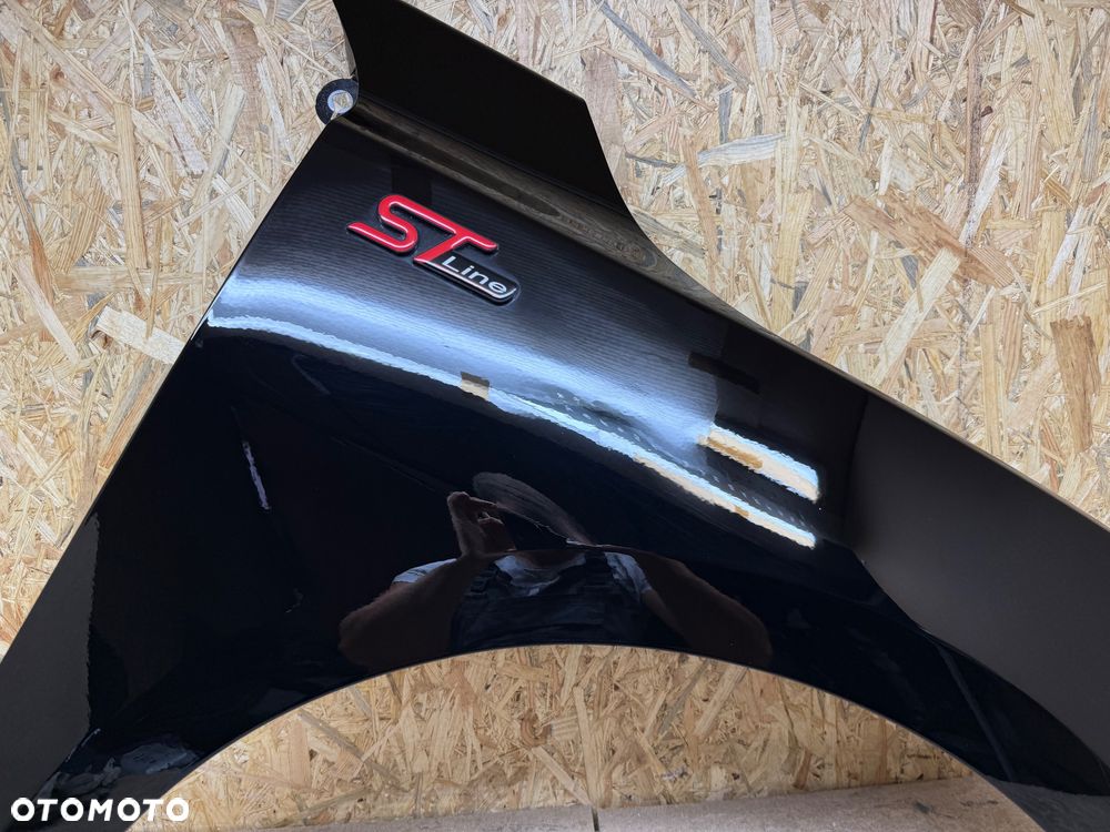 BŁOTNIK PRZÓD PRAWY FORD FOCUS MK4 CZARNY JX7B-A16015AC - 25