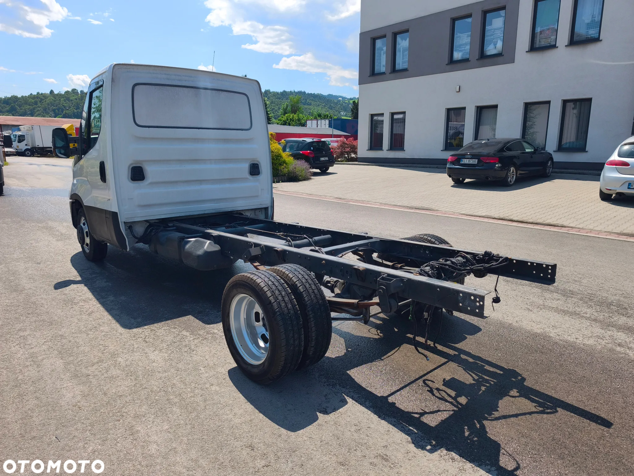 Iveco DAILY 35c14 2.3 hpi rama do zabudowy, 3,75 rozstaw - 6