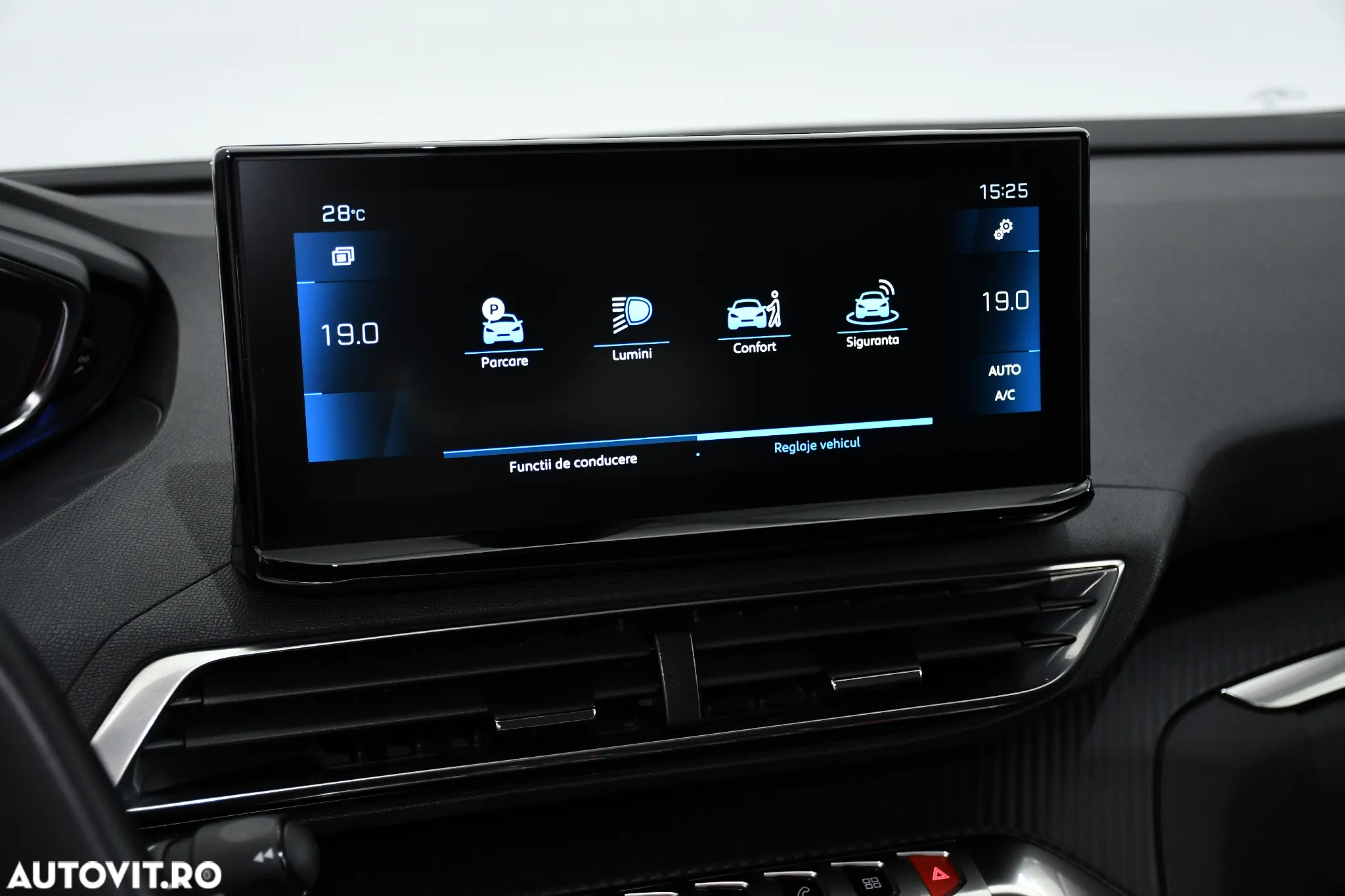Peugeot 5008 1.5 BlueHDI s&s EAT8 Allure - 27