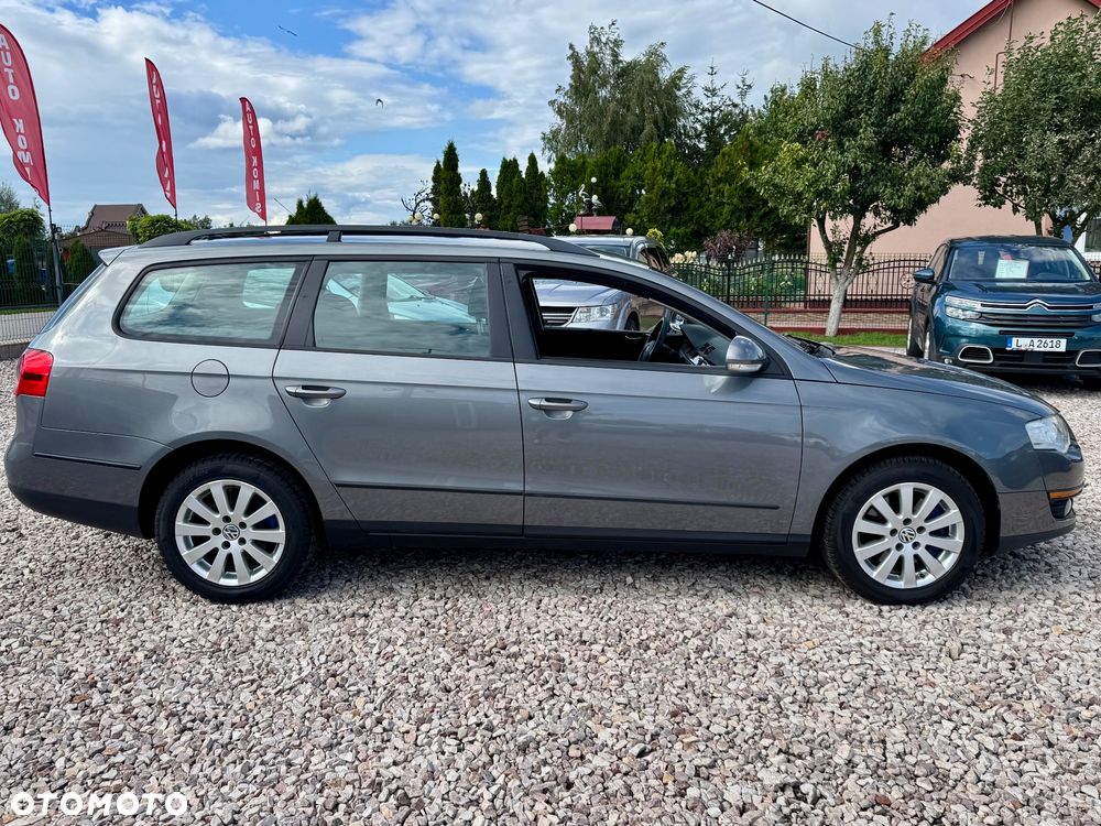 Volkswagen Passat - 15