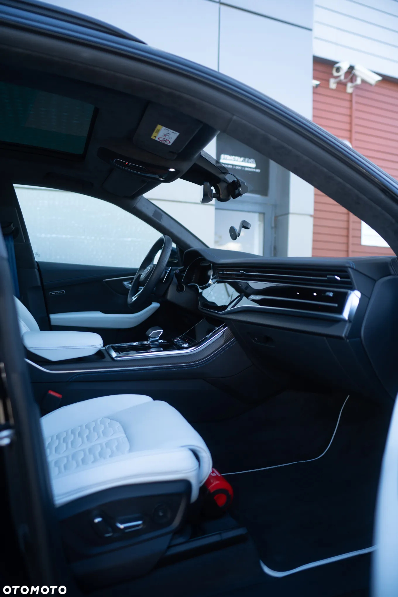 Audi RS Q8 - 7