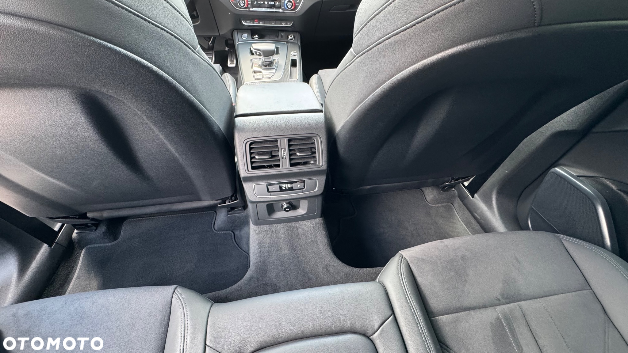 Audi Q5 Sportback - 8