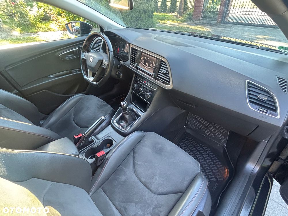 Seat Leon 2.0 TDI DPF Start&Stop FR - 33