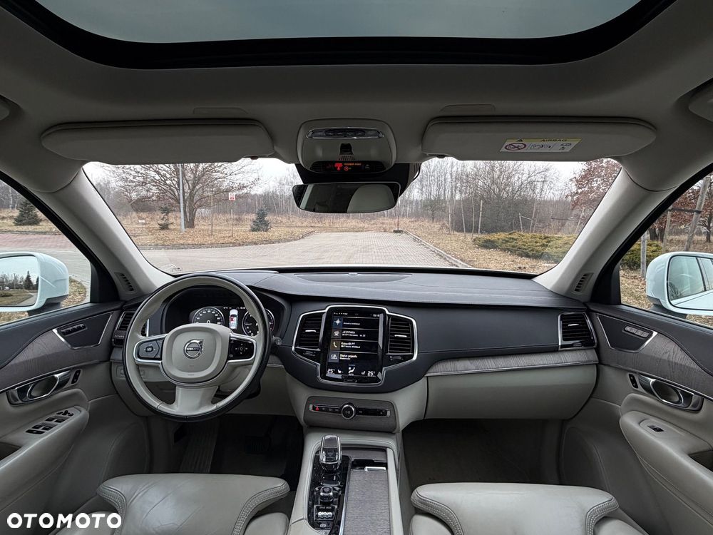 Volvo XC 90 B5 D AWD Geartronic Inscription - 8