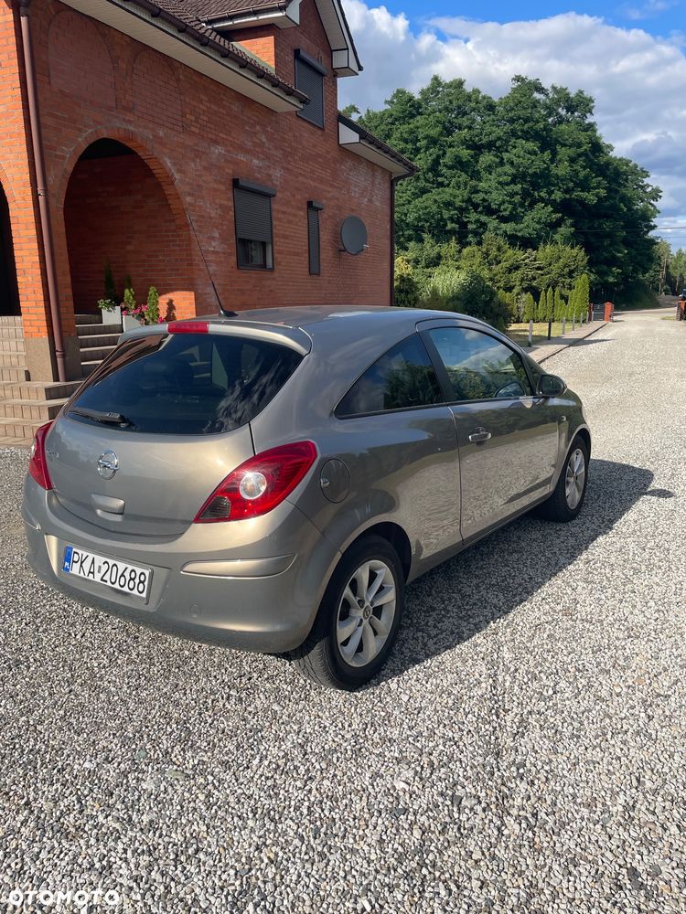 Opel Corsa 1.2 16V Enjoy - 6