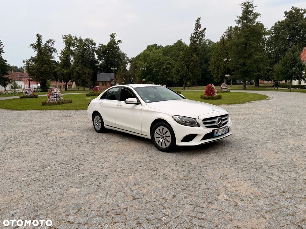 Mercedes-Benz Klasa C 200 d - 24