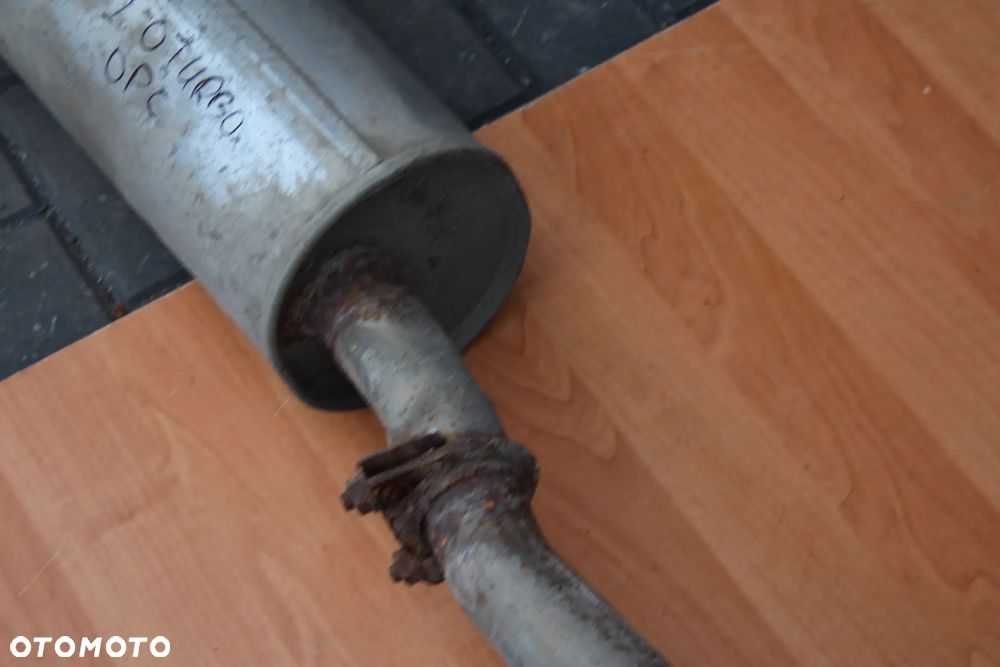 WYDECH TŁUMIK ŚRODKOWY KOŃCOWY OPEL ASTRA H KOMBI 2.0 TURBO - 8