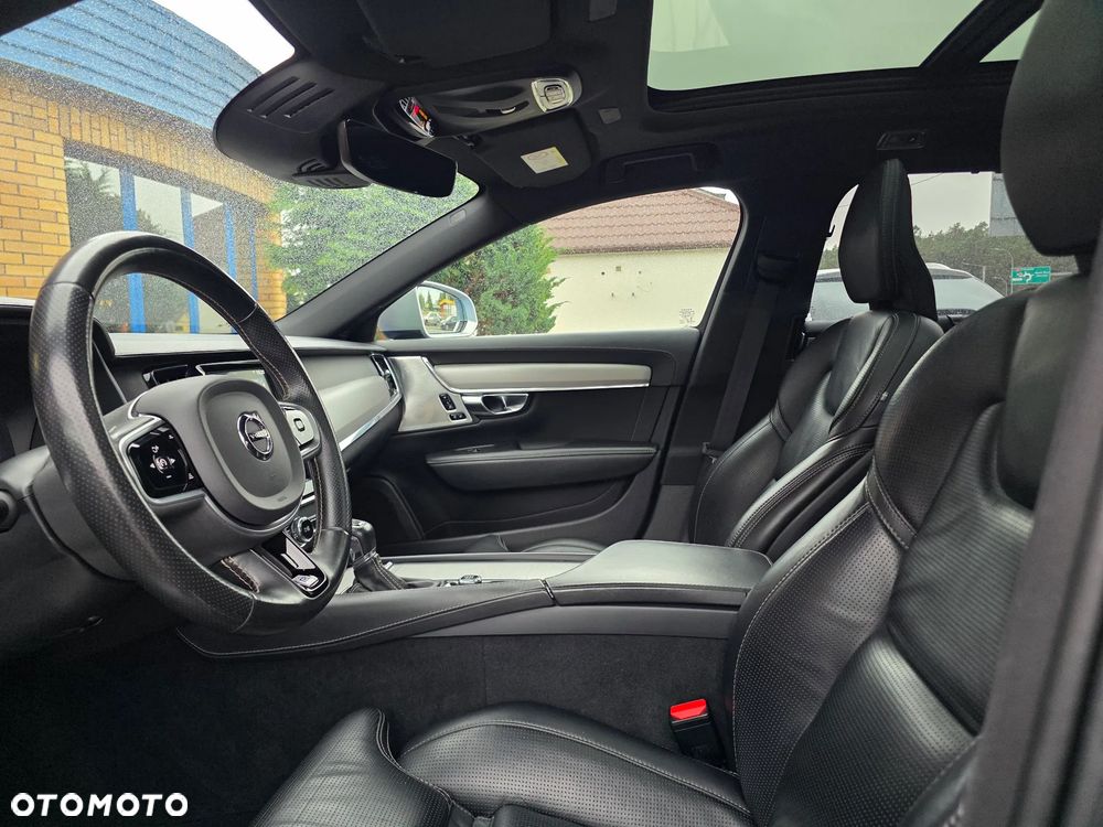 Volvo V90 D4 SCR AWD R-Design - 6