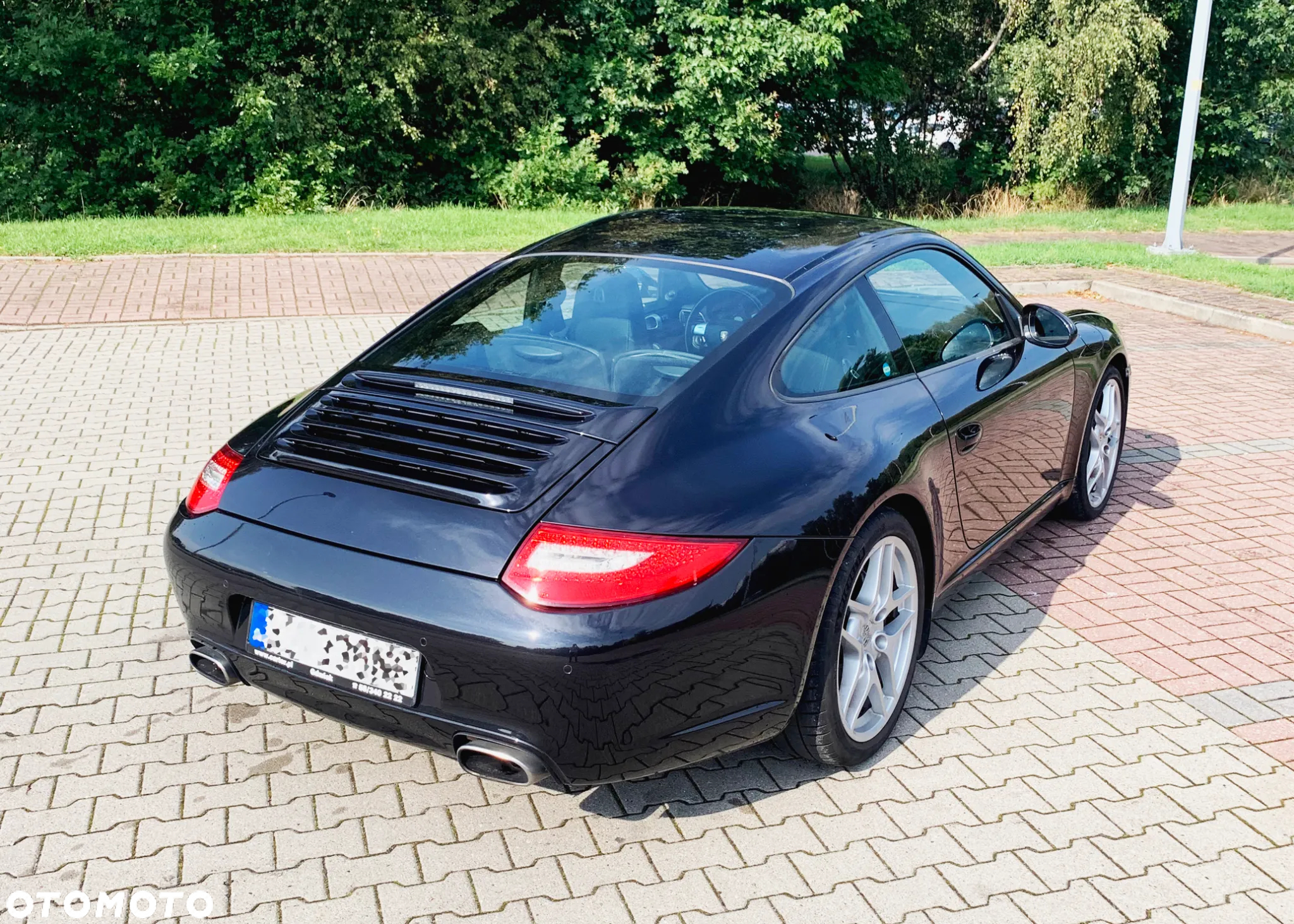 Porsche 911 Carrera - 15