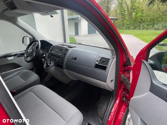 Volkswagen Transporter T5 - 8