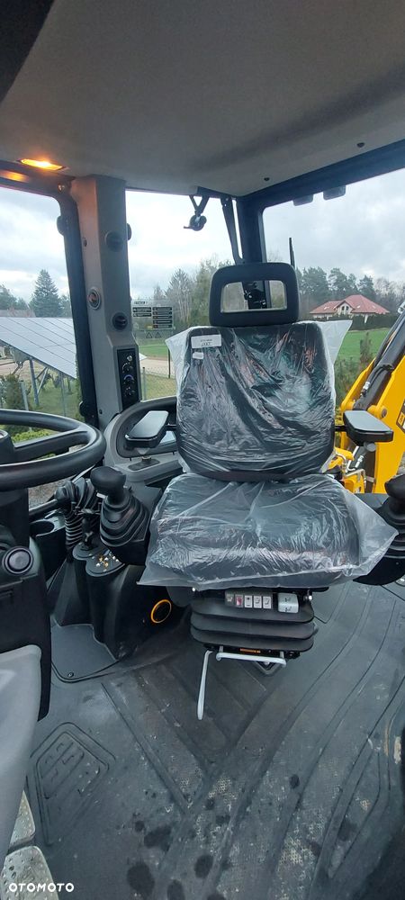 JCB 3CX - 8
