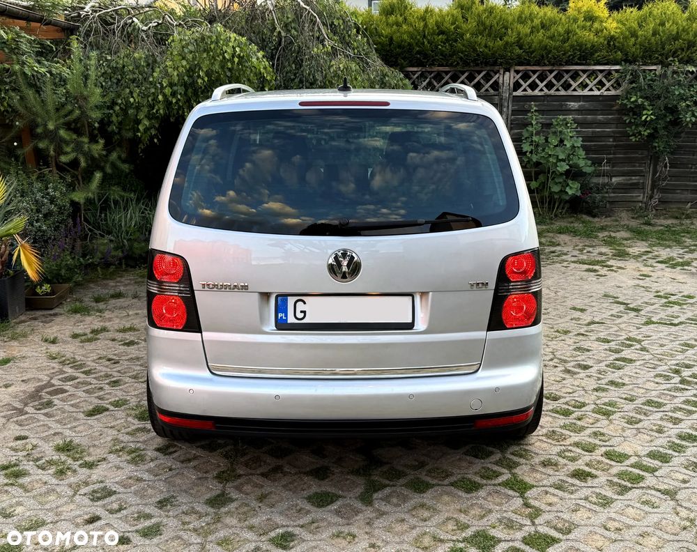 Volkswagen Touran 1.9 TDI Highline - 37